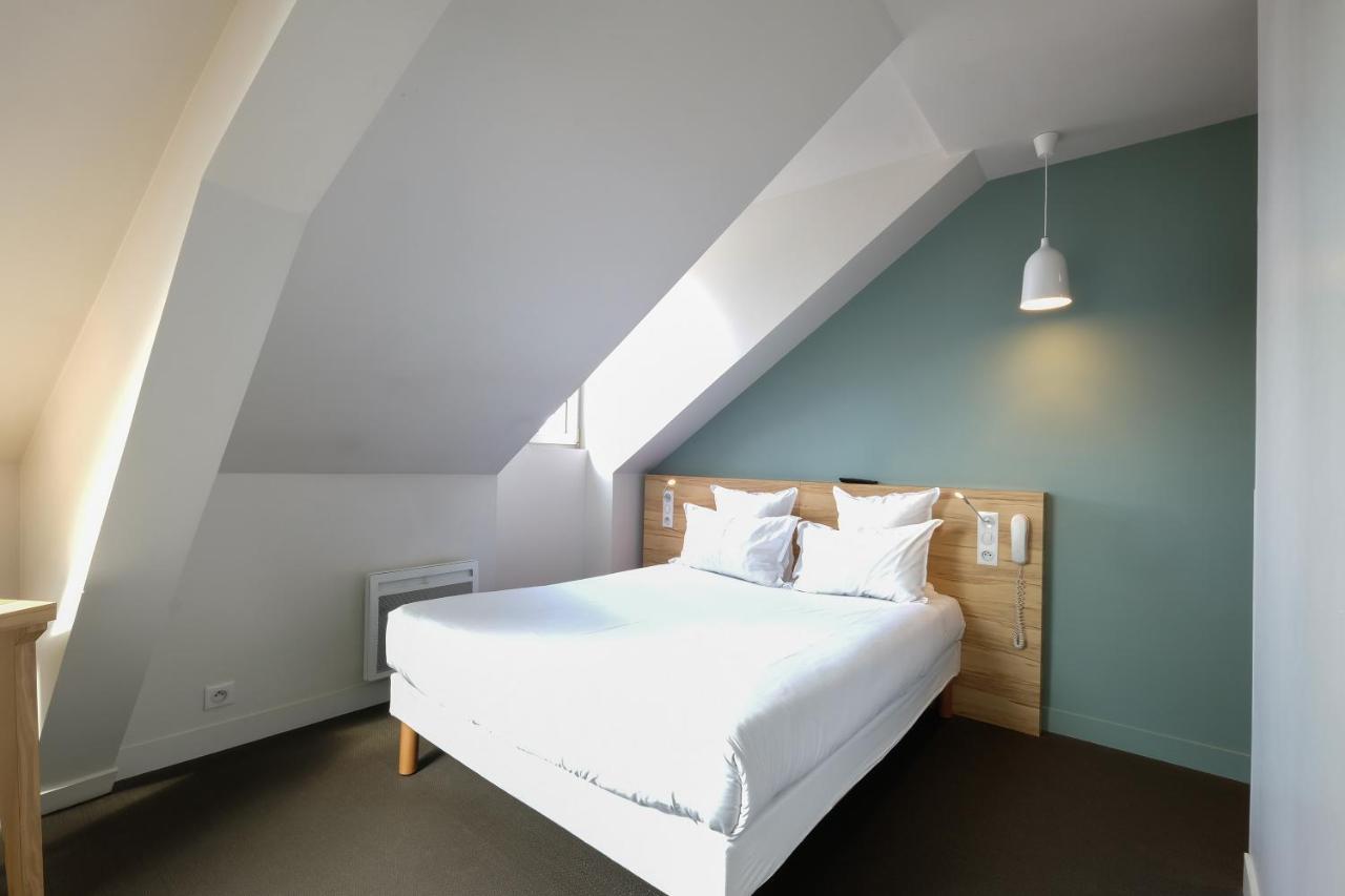Hotel Et Apparts Marin Laval  Luaran gambar