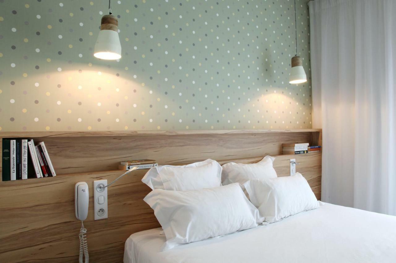 Hotel Et Apparts Marin Laval  Luaran gambar